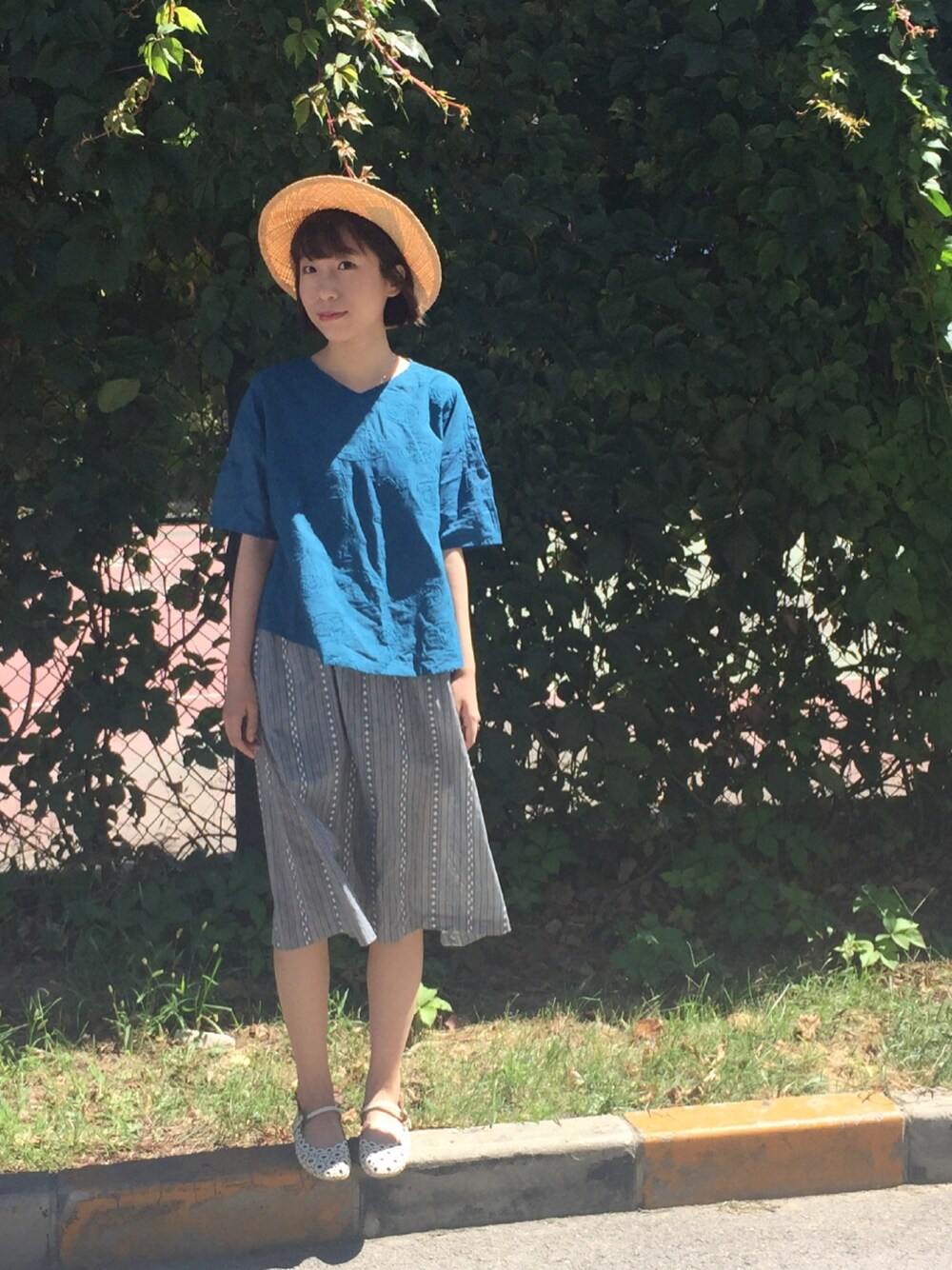 「夏、ootd、ゆるコーデ」｜「CA4LAのアイテム（サンバイザー、ベージュ系）」を使った、nownowさん（レディース・158cm）の夏コーディネートの1枚目の写真