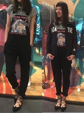 「レースアップシューズ」｜「アイテム（ナイロンジャケット）」を使った、SAEさん（レディース・168cm）の春コーディネート