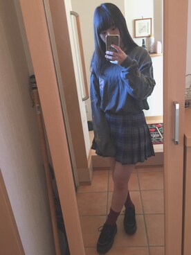 「BUBBLES（バブルス）のアイテム（スウェット）」を使った、さっちゃんさん（レディース・153cm）の秋コーディネート