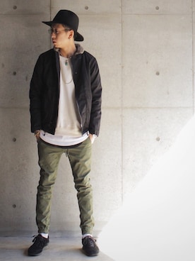 「ジョガーパンツ」｜Kyohei Akitaさん（メンズ・179cm）の冬コーディネート