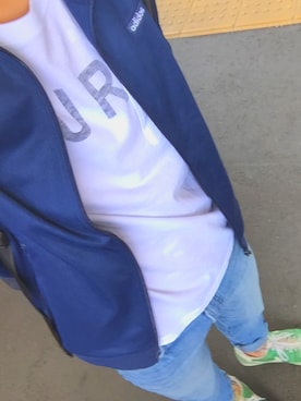 「ROXY（ロキシー）のアイテム」を使った、しんたにこーたさん（メンズ・165cm）の春コーディネート