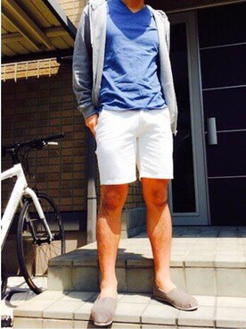 「Hollister（ホリスター）のアイテム（Tシャツ/カットソー、ブルー系）」を使った、s.さん（レディース・152cm）の秋コーディネート