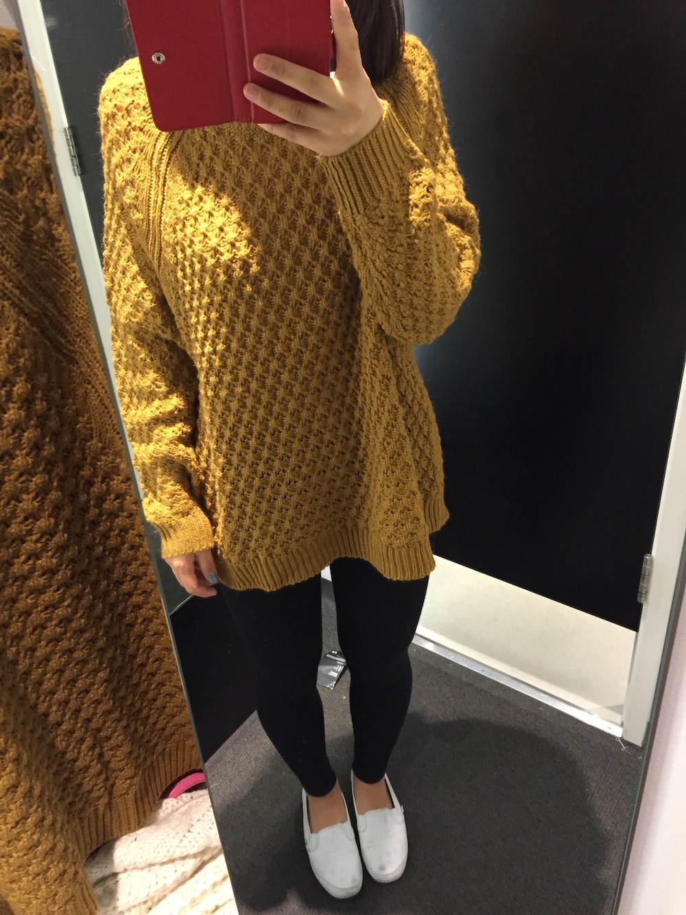 「休日スタイル、レギンス、ラクチンコーデ」｜「FOREVER 21のアイテム（レギンス/スパッツ、ブラック系）」を使った、kさん（レディース・162cm）の秋コーディネートの1枚目の写真