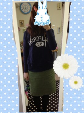 「RAY CASSIN（レイカズン）の紺 パーカー（パーカー、ブルー系）」を使った、てるてるさん（レディース・164cm）の春コーディネート