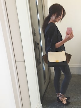 「JET（ジェット）のアイテム（パンツ）」を使った、Cheliさん（レディース・166cm）の春コーディネート