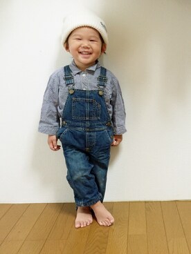 「OLD NAVY（オールドネイビー）のアイテム（サロペット/オーバーオール、ブルー系）」を使った、amamaさん（キッズ）の秋コーディネート