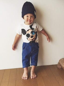 「Disney（ディズニー）のアイテム（Tシャツ/カットソー、ホワイト系）」を使った、amamaさん（キッズ）の秋コーディネート