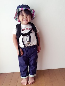 「西松屋（ニシマツヤ）のアイテム（Tシャツ/カットソー、ホワイト系）」を使った、amamaさん（キッズ）の秋コーディネート