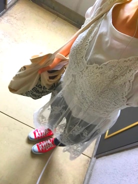 「UNIQLO（ユニクロ）のWOMEN ソフトフレンチテリーT（半袖）（Tシャツ/カットソー、ホワイト系）」を使った、nakak☺︎…さん（レディース・160cm）の夏コーディネート