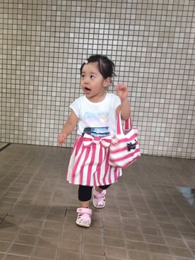 「OSHKOSH（オシュコシュ）のアイテム（サンダル）」を使った、makorosukeさん（キッズ・90cm）の夏コーディネート
