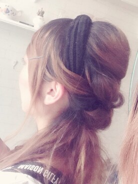 「❓のアイテム（ヘアバンド、ブラック系）」を使った、KAZUMIさん（レディース・160cm）の秋コーディネート