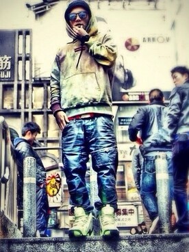 「ketchupandmustard
tie-day hoodie💊（パーカー、その他）」を使った、オゴウワタルさん（メンズ・169cm）の春コーディネート