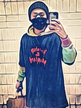 「ketchupandmustard
tie-day hoodie💊（パーカー、その他）」を使った、オゴウワタルさん（メンズ・169cm）の春コーディネート