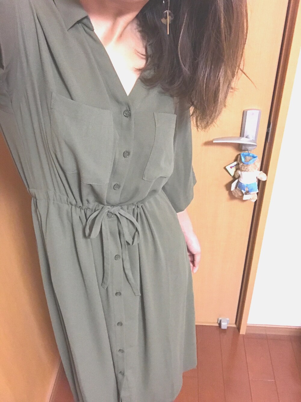 「秋コーデ、オトナカジュアル、ラクチンコーデ、オトナ女子、キレイめ、プチプラ、GU、GUMANIA」｜「GUのアイテム（ワンピース、グリーン系）」を使った、minaさん（レディース・163cm）の秋コーディネートの1枚目の写真