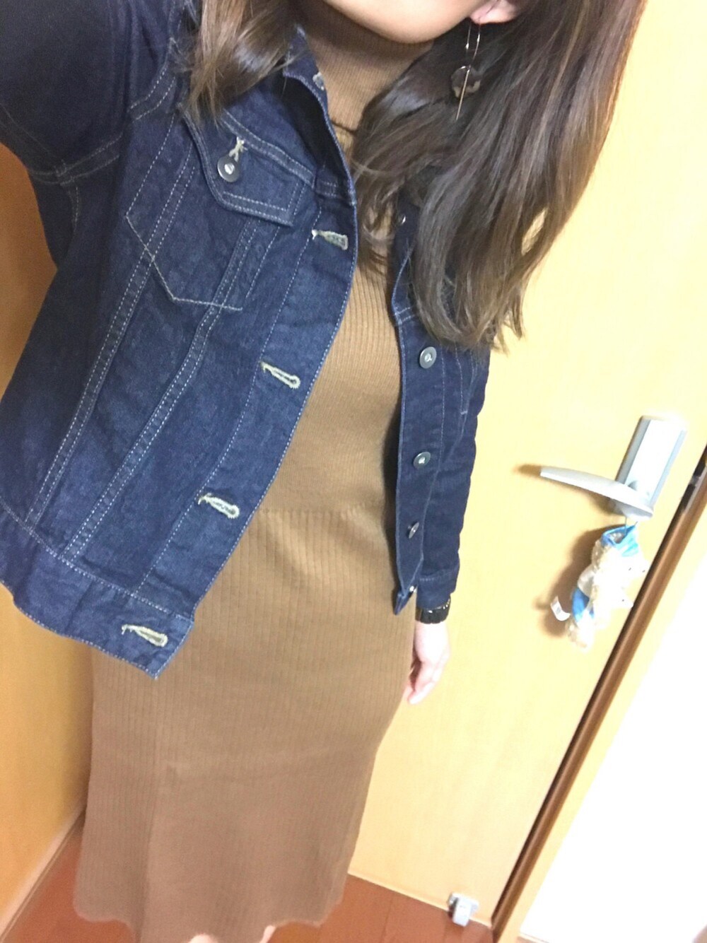「秋コーデ、オトナカジュアル、UNIQLO、ユニジョ、LOWRYS FARM、シンプルコーデ、プチプラ、プチプラコーデ」｜「UNIQLOのアイテム（ワンピース/ドレス、ブラウン系）」を使った、minaさん（レディース・163cm）の秋コーディネートの1枚目の写真