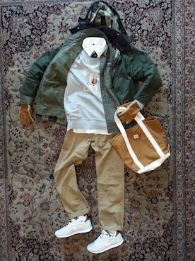 「JOURNAL STANDARD relume（ジャーナルスタンダード　レリューム）のアイテム（その他アウター）」を使った、サンジュンさん（メンズ・177cm）の冬コーディネート