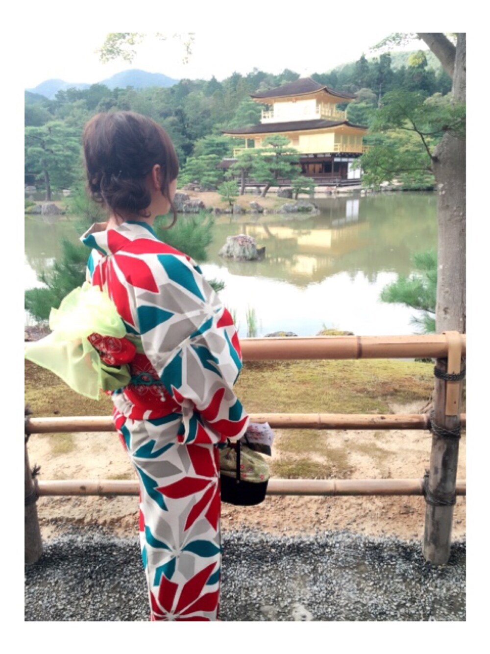 「京都、着物、緑、赤」｜「不明のアイテム（浴衣、グリーン系）」を使った、ma.さん（レディース・154cm）の夏コーディネートの1枚目の写真
