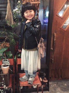 「Lee（リー）のアイテム（パンツ）」を使った、ana...ibu...さん（キッズ・110cm）の冬コーディネート
