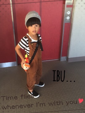 「テラコッタ」｜「アイテム（雑貨/ホビー）」を使った、ana...ibu...さん（キッズ・100cm）の秋コーディネート