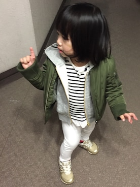 「babygap」｜「アイテム（ミリタリージャケット）」を使った、R.S.E.さん（キッズ・90cm）の秋コーディネート