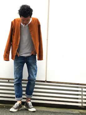 「アイテム（ノーカラージャケット、オレンジ系）」を使った、S.c.o.さん（メンズ・170cm）の秋コーディネート