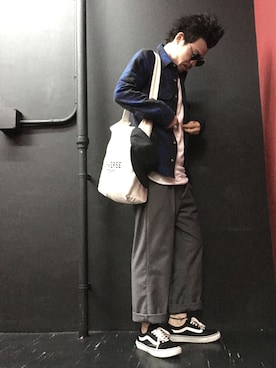「WOmB（ウーム）のアイテム（スラックス）」を使った、S.c.o.さん（メンズ・170cm）の秋コーディネート