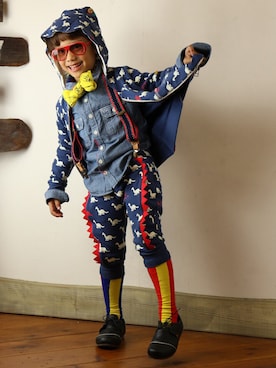 「One deux boo（ワンドゥーブー）のアイテム（その他）」を使った、R☆J☆Lさん（キッズ・120cm）の秋コーディネート