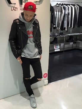 「L.H.P（エルエイチピー）のアイテム（パンツ）」を使った、Junya Kasugaさん（メンズ・170cm）の秋コーディネート