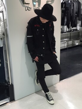 「MISBHV（ミスビヘイブ）のアイテム」を使った、Junya Kasugaさん（メンズ・170cm）の冬コーディネート