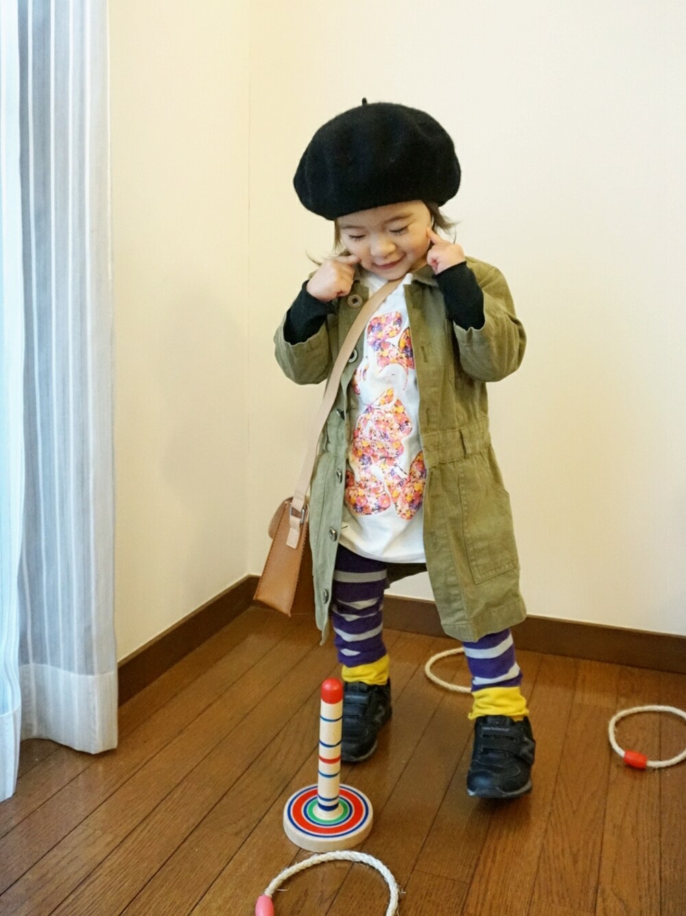  Rey さんの「フラワーミッキー半袖T(楽天)（韓国子供服(120)）」を使ったコーディネート