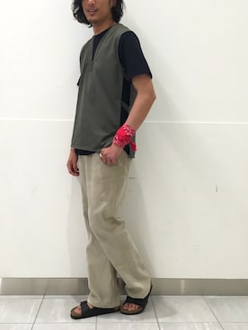 「アイテム（ベスト）」を使った、SEISHIROさん（メンズ・173cm）の春コーディネート