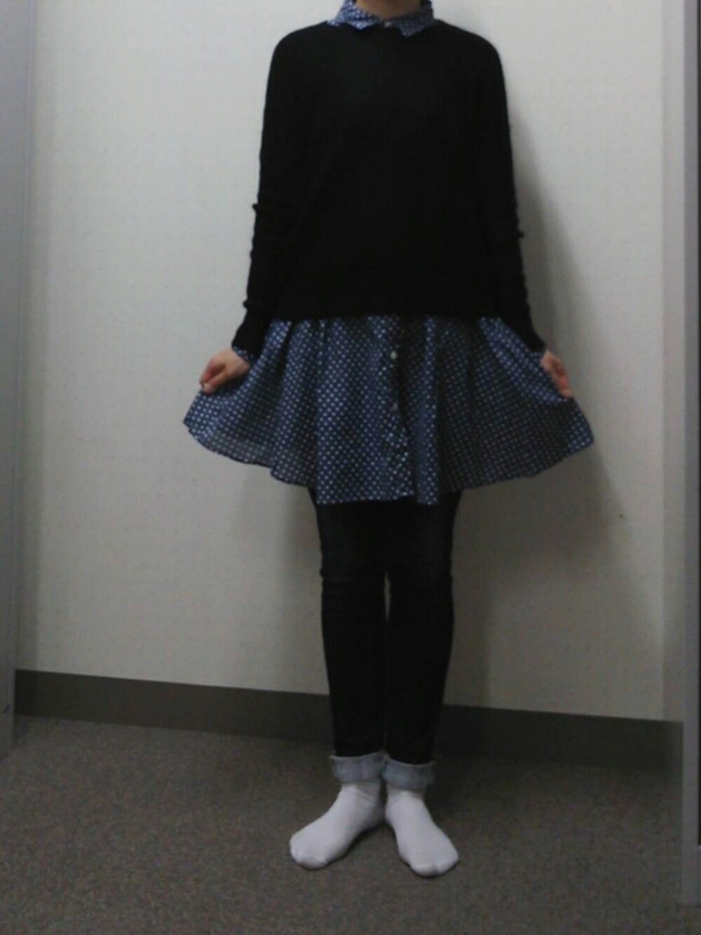 「シャツワンピ、スキニーデニム、ニット、襟付きワンピース」｜𝗒𝗎𝗄𝖺さん（レディース・168cm）の秋コーディネートの1枚目の写真