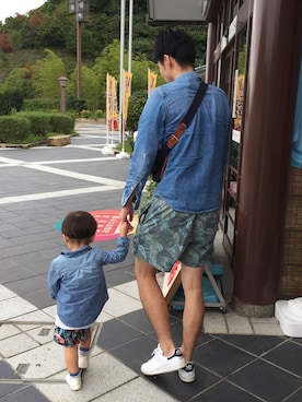「GAP（ギャップ）のアイテム（シャツ/ブラウス、ブルー系）」を使った、sakumonさん（キッズ・90cm）の秋コーディネート