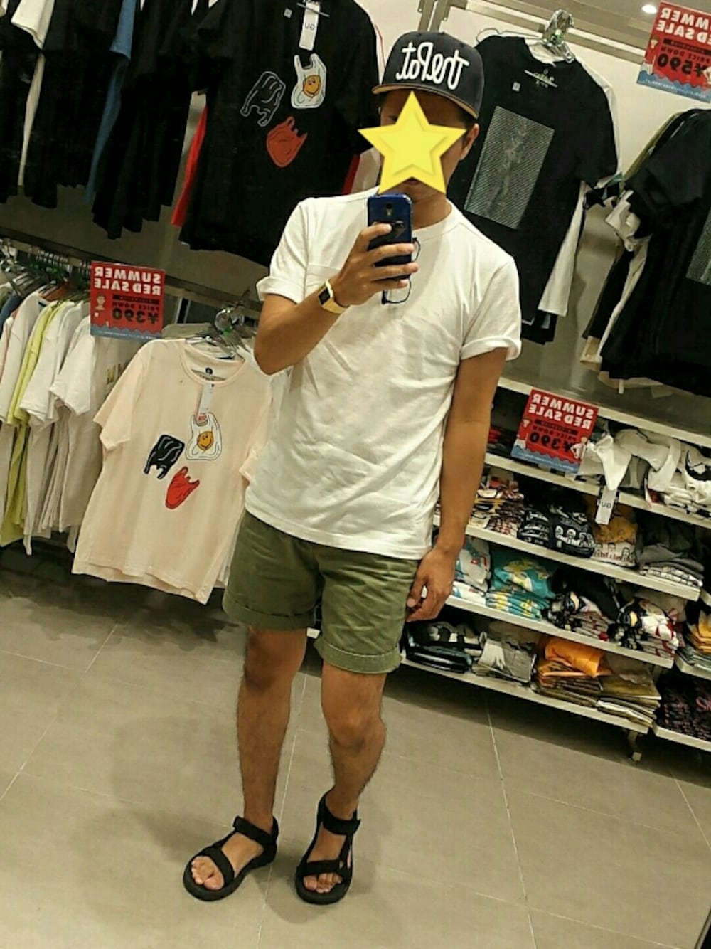 「ラフ、7月WEAR夏のサンダル祭り、ショートパンツ、チャンピオンTシャツ、ミリタリーパンツ、ニューエラ、ダテメガネ、テバ、チープカシオ」｜「MACKDADDYのアイテム（キャップ、ブルー系）」を使った、Yu-pisenさん（メンズ・170cm）の夏コーディネートの1枚目の写真