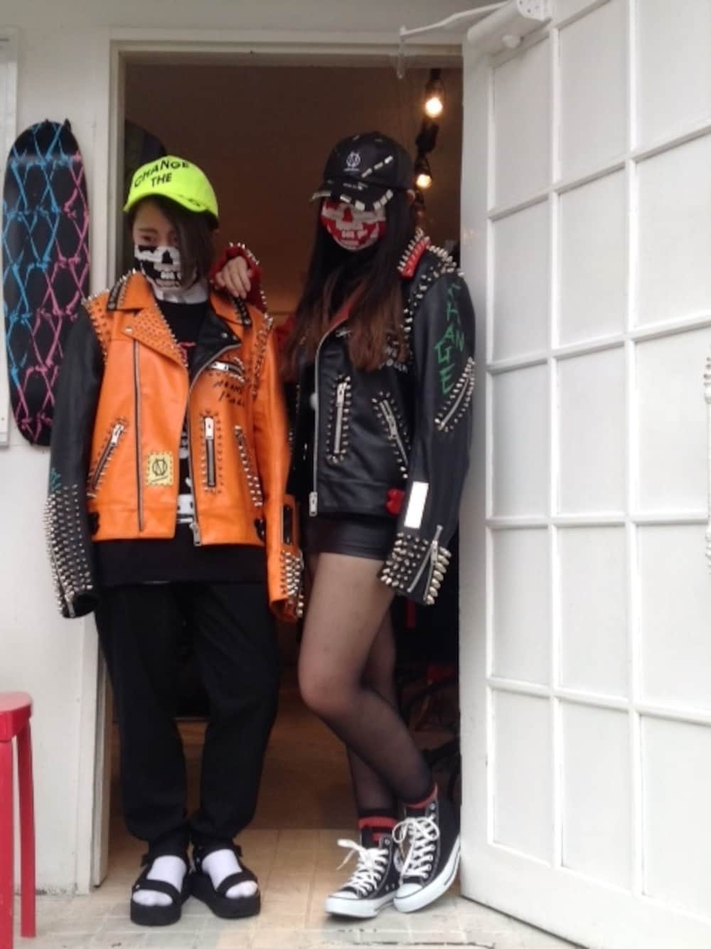 99%IS-のライダースジャケットを使った人気ファッション