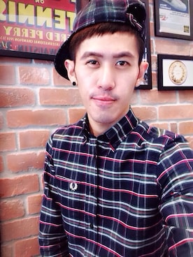 「FRED PERRY（フレッドペリー）のアイテム（キャップ）」を使った、陳雷米さん（メンズ・175cm）の秋コーディネート