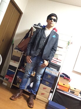 「トリッカーズ」｜「アイテム（アナログ腕時計）」を使った、くまいちろうさん（メンズ・168cm）の秋コーディネート