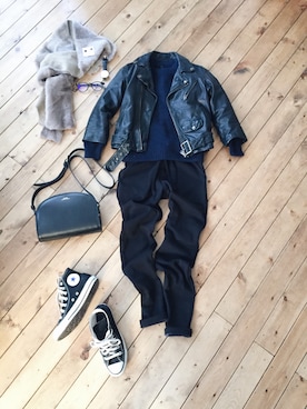 「Daniel Wellington（ダニエルウェリントン）の【Daniel Wellington】レザーバンド３６ＭＭ（アナログ腕時計）」を使った、atelier bloomさん（レディース・152cm）の冬コーディネート