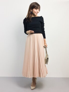 「LE JUN（ルジュン）のアイテム（スカート）」を使った、RINAさん（レディース・160cm）の秋コーディネート