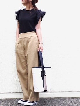 「myclozetteのアイテム（Tシャツ/カットソー、ブラック系）」を使った、hoshi_romiさん（レディース・165cm）の夏コーディネート