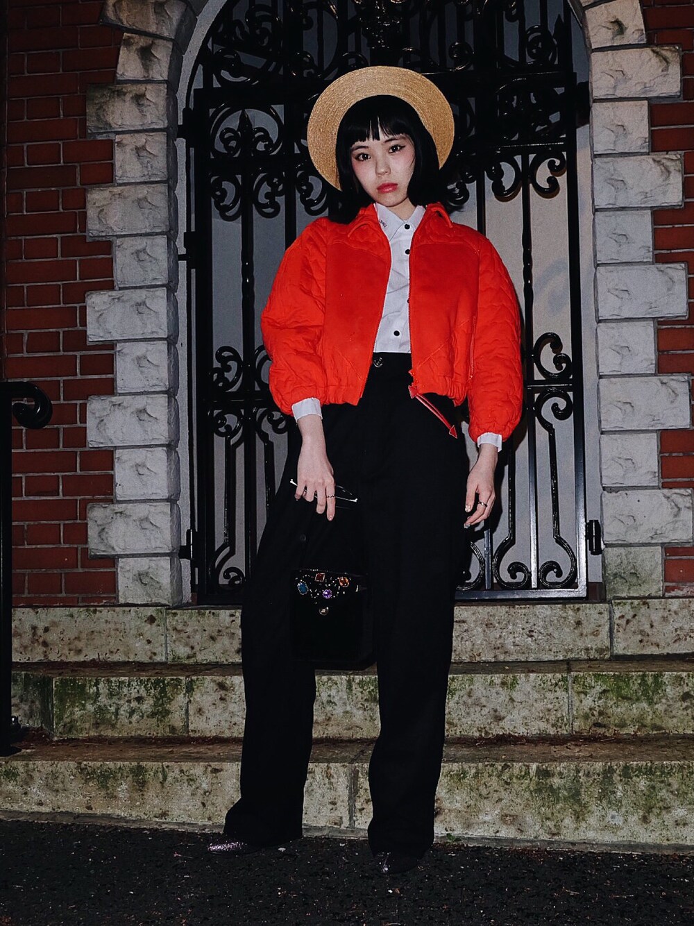 「Aymmy in the batty girls、g.v.g.v.」｜「Aymmy in the batty girlsのbad walk ワイドパンツ（その他パンツ、ブラック系）」を使った、瀬戸あゆみさん（レディース・152cm）の春コーディネートの1枚目の写真