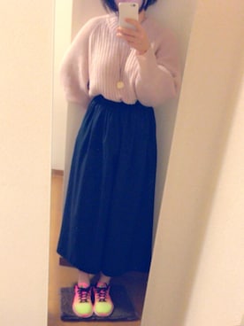 「UNIQLO（ユニクロ）のアイテム（スカート、ブラック系）」を使った、ハルカさん（レディース・158cm）の秋コーディネート