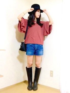 「Casselini（キャセリーニ）のアイテム（レインシューズ）」を使った、HiRoMiさん（レディース・159cm）の秋コーディネート