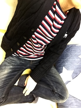 「Abercrombie&Fitch（アバークロンビーアンドフィッチ）のアイテム（カーディガン/ボレロ）」を使った、뮤즈윙さん（メンズ・166cm）の春コーディネート