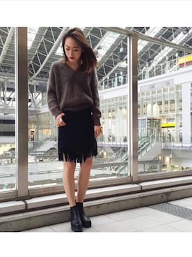 「フリンジスカート」｜rika iwasaさん（レディース・161cm）の秋コーディネート