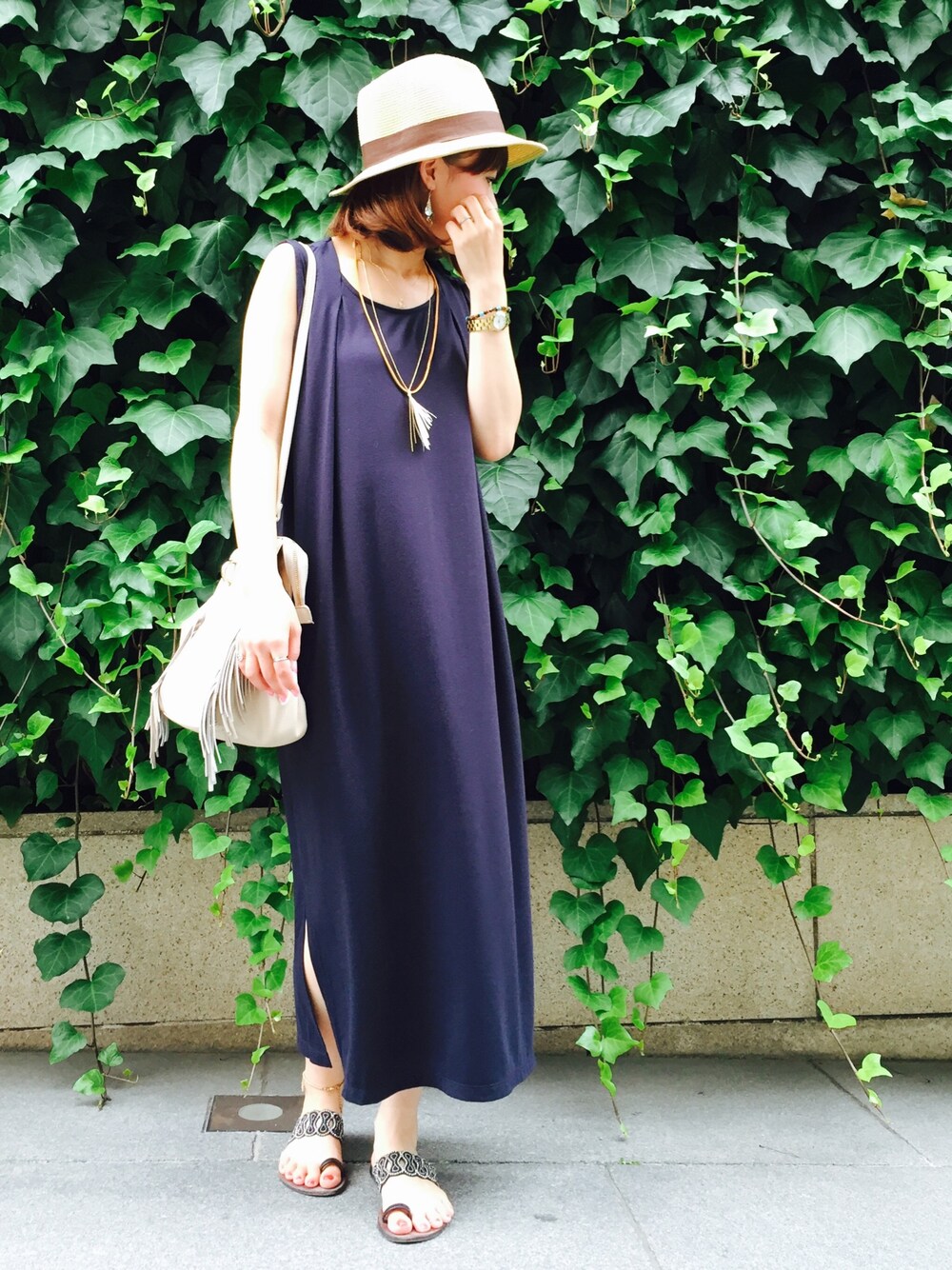「マキシ丈ワンピース、7月WEAR夏のサンダル祭り、ハット、シンプル、チビーズ✳︎、同い年同盟S62、ドラフトRP、ネイビー、フリンジバッグ、WEAR1周年」｜「ROPE' PICNICの肩タックドレープロング丈ワンピース（ワンピース、ブルー系）」を使った、❁Hana❁さん（レディース・155cm）の夏コーディネートの1枚目の写真