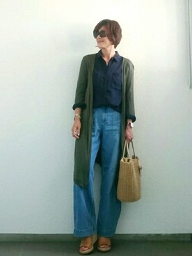 「ROSE BUD（ローズバッド）のアイテム（シャツ/ブラウス、ブルー系）」を使った、なおゆう2006さん（レディース・161cm）の春コーディネート