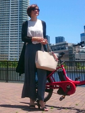 「ZARA（ザラ）のアイテム（トートバッグ、グレー系）」を使った、なおゆう2006さん（レディース・161cm）の春コーディネート