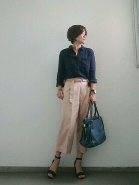 「ROSE BUD（ローズバッド）のアイテム（シャツ/ブラウス、ブルー系）」を使った、なおゆう2006さん（レディース・161cm）の春コーディネート