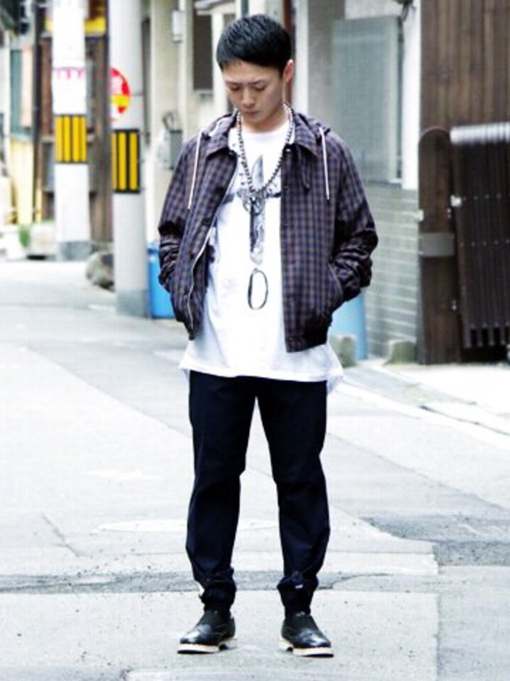 「UMIT BENAN、artcomesfirst、indian jewelry」｜「umit benanのアイテム（ブルゾン、ブラウン系）」を使った、kodai_nakanoさん（メンズ・168cm）の春コーディネートの1枚目の写真